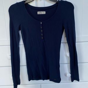 Navy blue Hollister sweater